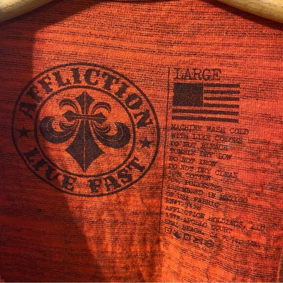 Affliction Men's Burnt Orange red Graphic Tee distressed biker tattoo MMA large - Picture 4 of 8